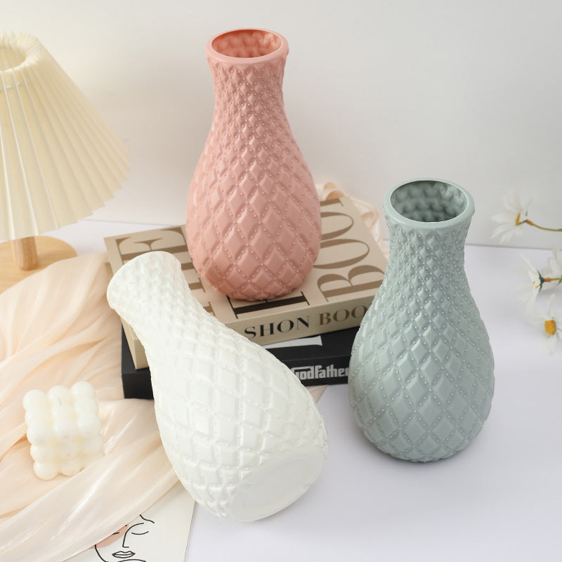 Nordic Style Durable Plastic Flower Vase for Home Decor