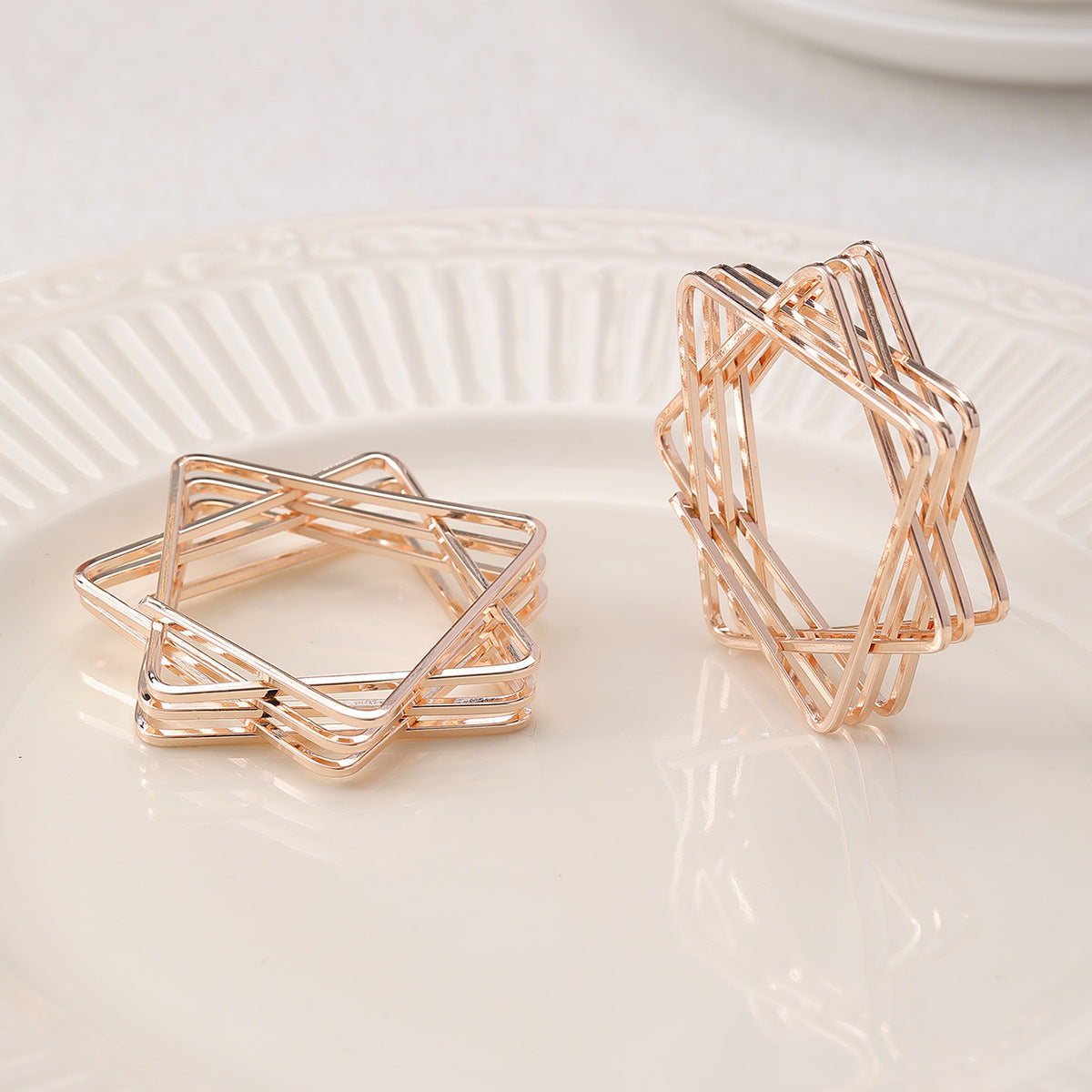 Geometric Star Napkin Rings - Hollow Metal Design