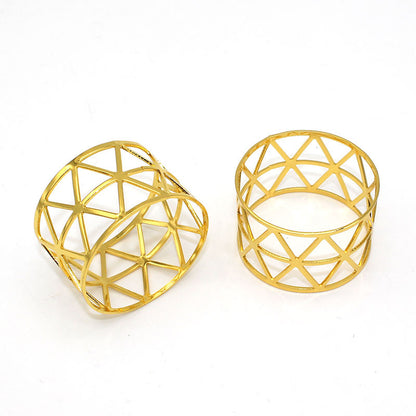 Metal Hollow Triangle Napkin Rings for Restaurants (Wholesale)