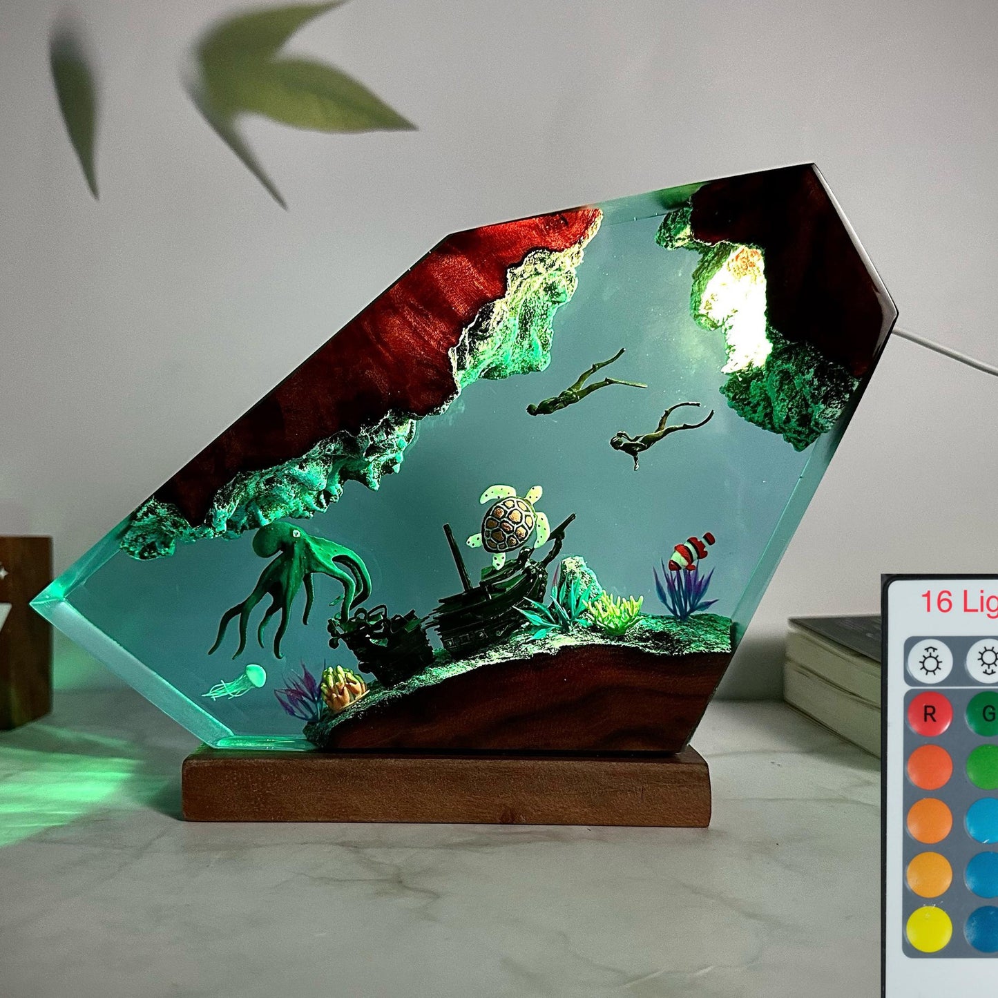 Giant Octopus Diver Resin Lamp