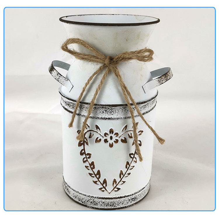 Heart-Shaped Flower Vase - Metal Floral Arrangement Pot