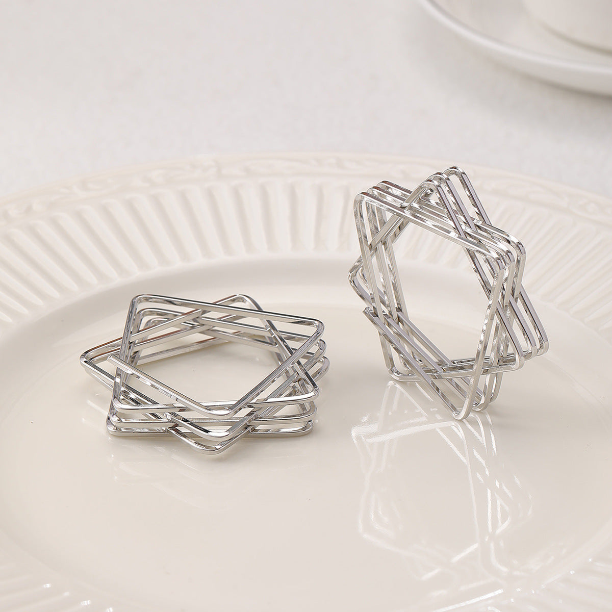 Geometric Star Napkin Rings - Hollow Metal Design