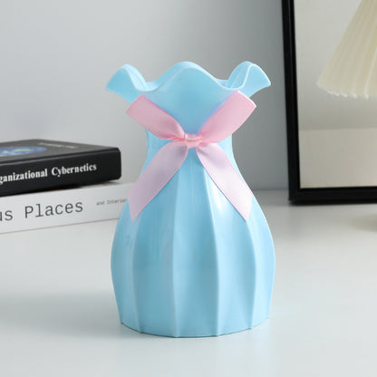 Nordic Style Durable Plastic Flower Vase for Home Decor
