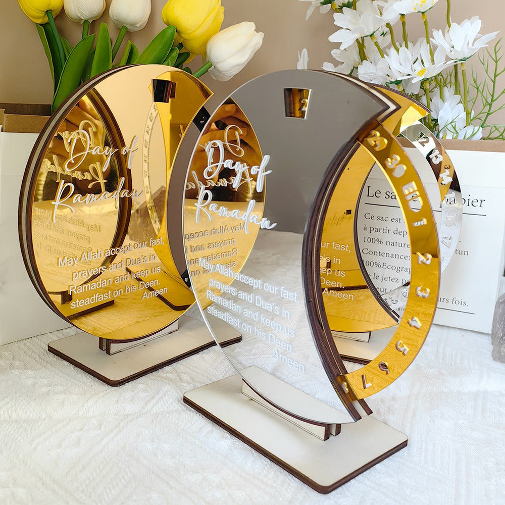 Countdown Wooden Holiday Decoration