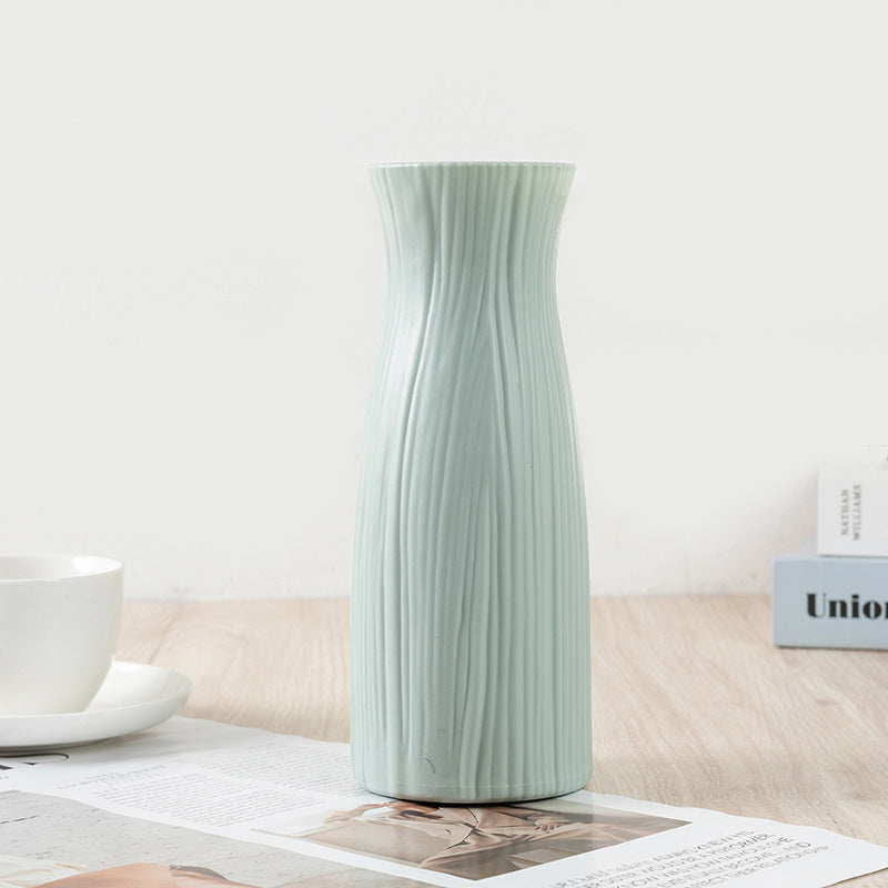 Nordic Style Durable Plastic Flower Vase for Home Decor